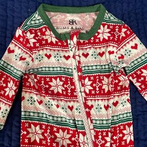 Bums & Roses Christmas zip footie